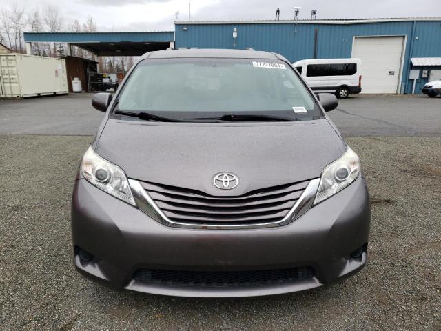 VIN 5TDKK3DC4FS648651 2015 Toyota Sienna, LE no.5