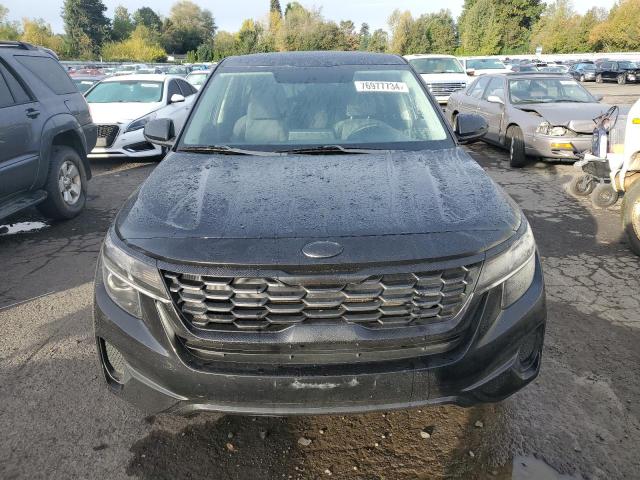 2021 KIA SELTOS LX - KNDEPCAA6M7061005