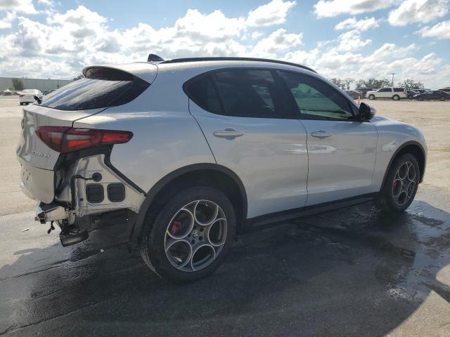 ZASPAJAN0P7D63614 2023 ALFA ROMEO STELVIO