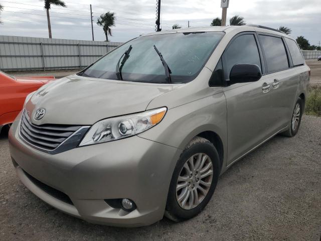 VIN 5TDYK3DC7FS545427 2015 Toyota Sienna, Xle no.1