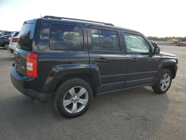 VIN 1C4NJRFB8ED717021 2014 Jeep Patriot, Latitude no.3