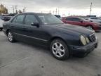 MERCEDES-BENZ E 320 photo