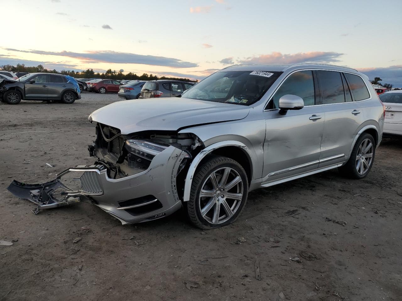 Lot #2996472367 2018 VOLVO XC90 T6