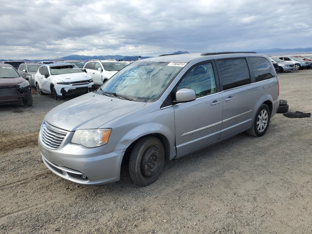 Lot #2979608562 2014 CHRYSLER TOWN & COU