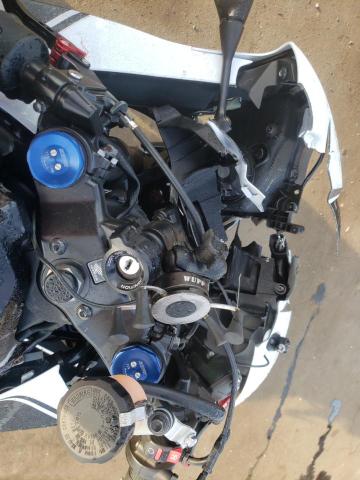 2016 HONDA CBR600 RR JH2PC40J2GK200552