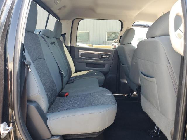 2017 RAM 1500 3C6RR7LT4HG660102