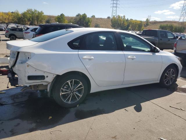 KIA FORTE LX 2024 white  gas 3KPF24AD9RE752099 photo #4