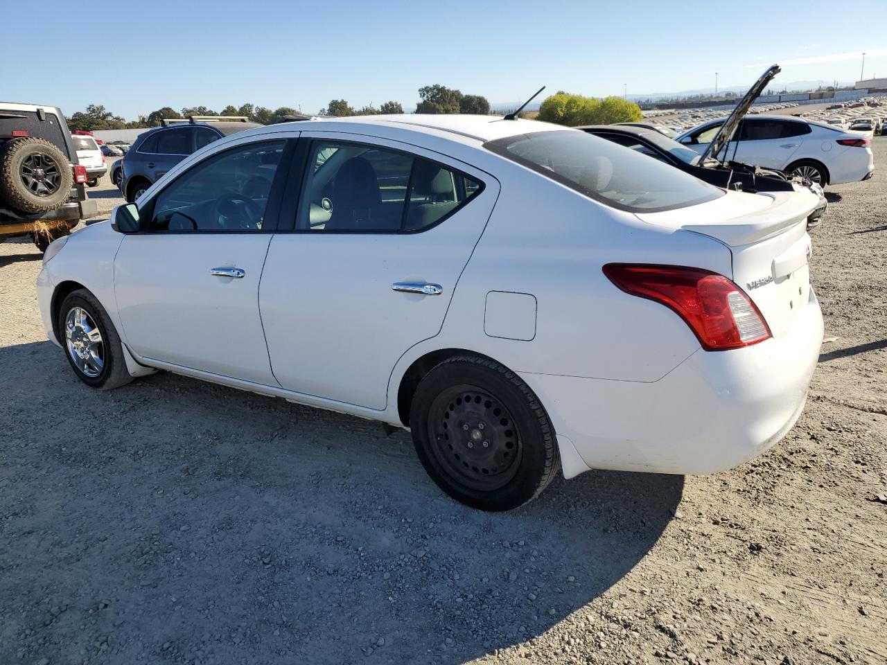 Lot #2898182255 2014 NISSAN VERSA S