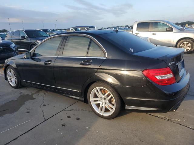 VIN WDDGF4HB0DR265356 2013 Mercedes-Benz C-Class, 250 no.2