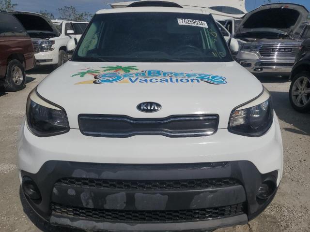 VIN KNDJN2A24J7589726 2018 KIA Soul no.5