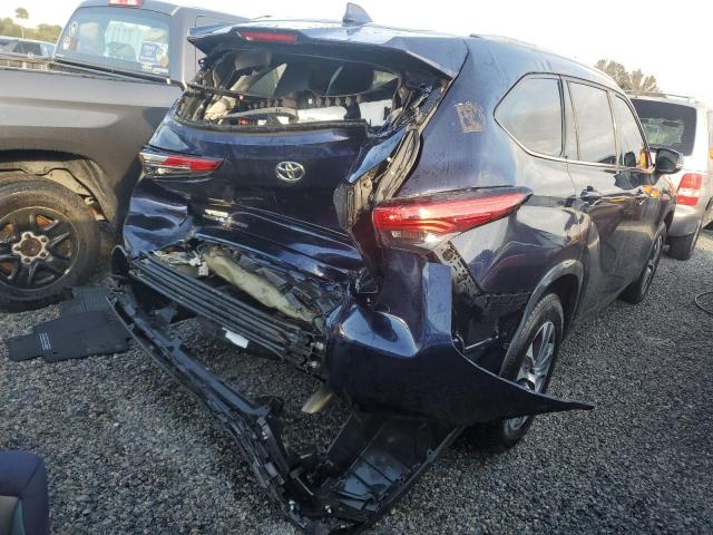 VIN 5TDGZRAH3MS517857 2021 Toyota Highlander, Xle no.3