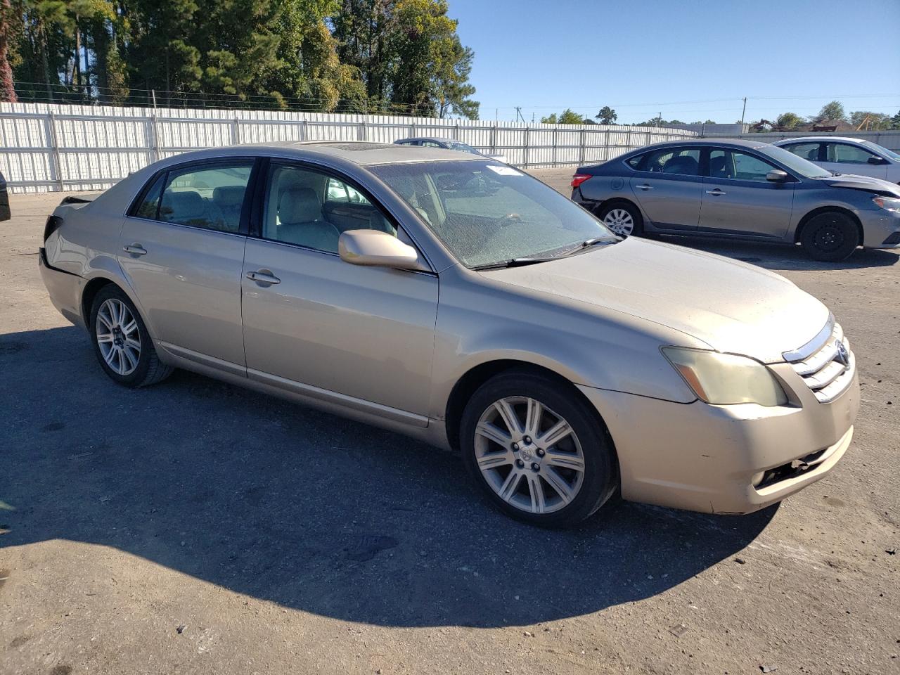 Lot #2994123251 2006 TOYOTA AVALON XL