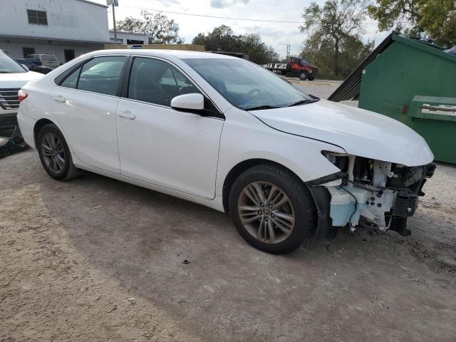 VIN 4T1BF1FK3FU030869 2015 Toyota Camry, LE no.4