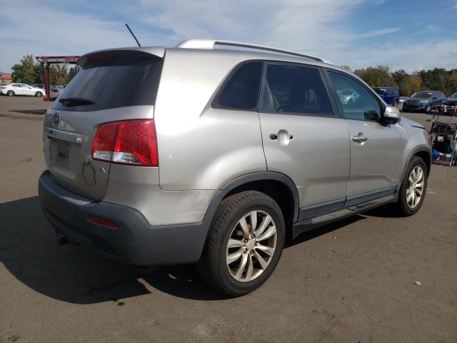 VIN 5XYKUDA63DG399994 2013 KIA Sorento, EX no.3