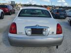 LINCOLN TOWN CAR S photo