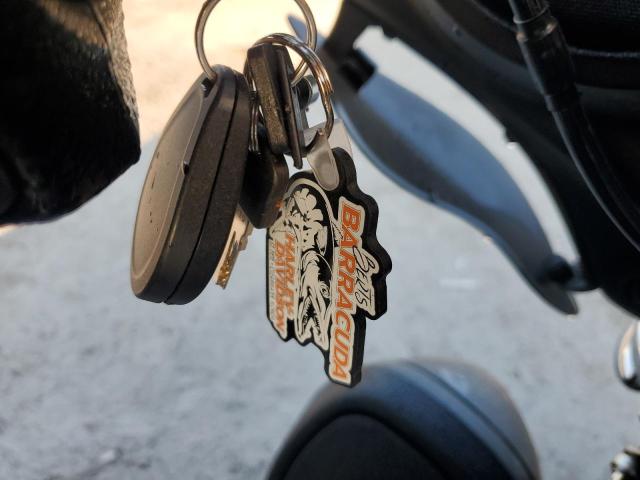 2021 HARLEY-DAVIDSON FLHTCUTG 1HD1MAF15MB850195