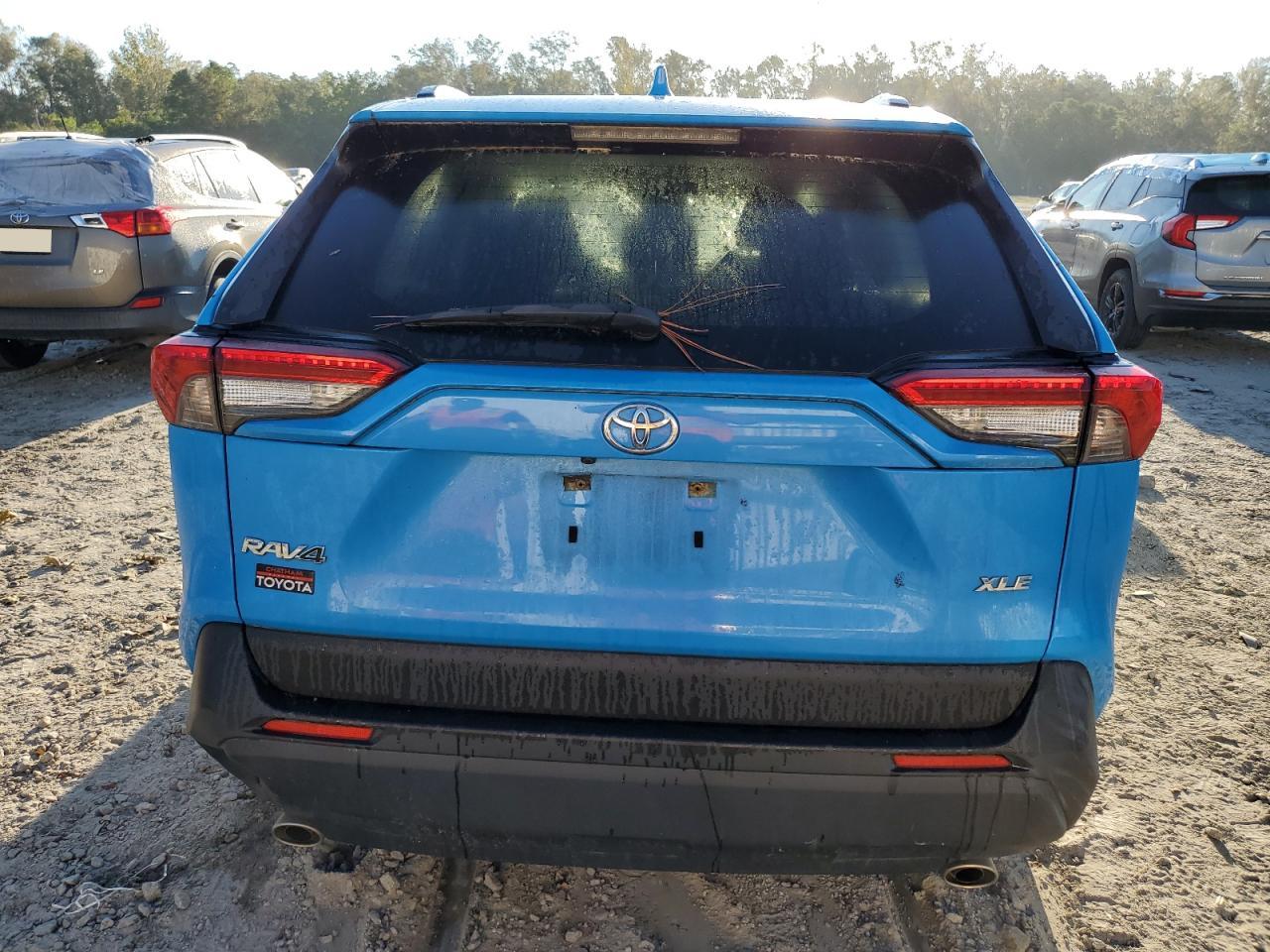 Lot #2938030302 2020 TOYOTA RAV4 XLE