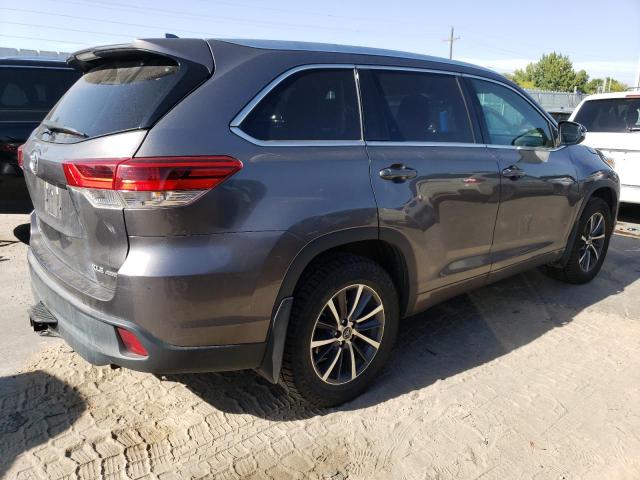 VIN 5TDJZRFH6JS525641 2018 Toyota Highlander, SE no.3