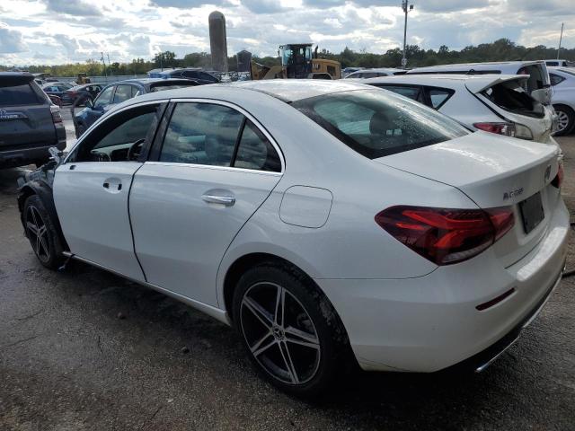 VIN WDD3G4EBXKW033572 2019 Mercedes-Benz A-Class, 220 no.2