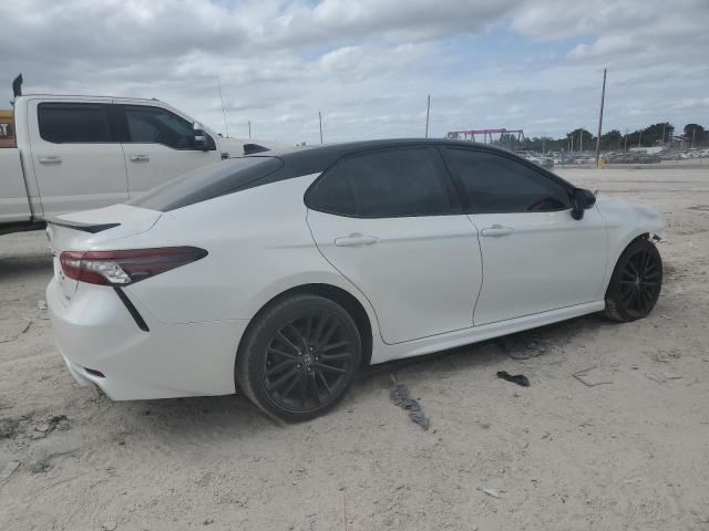 VIN 4T1K61AK2NU015964 2022 Toyota Camry, Xse no.3