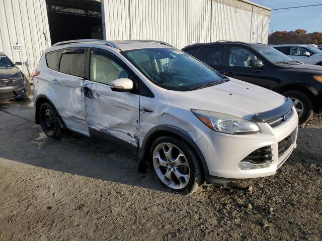 2016 FORD ESCAPE TIT - 1FMCU9J95GUB85616