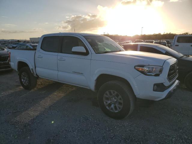 VIN 3TMAZ5CN8JM055843 2018 Toyota Tacoma, Double Cab no.4