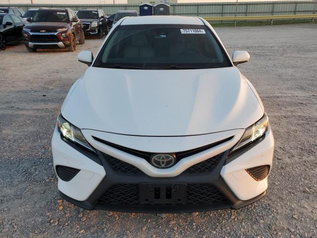 2018 TOYOTA CAMRY L - JTNB11HK9J3030773