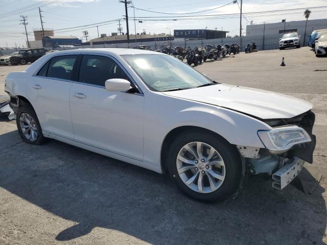 VIN 2C3CCAAG7FH868298 2015 Chrysler 300, Limited no.4