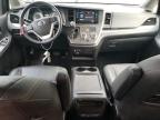 TOYOTA SIENNA SE photo