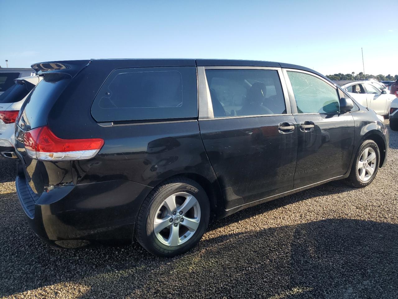 Lot #2957262439 2011 TOYOTA SIENNA BAS