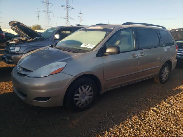 TOYOTA SIENNA CE