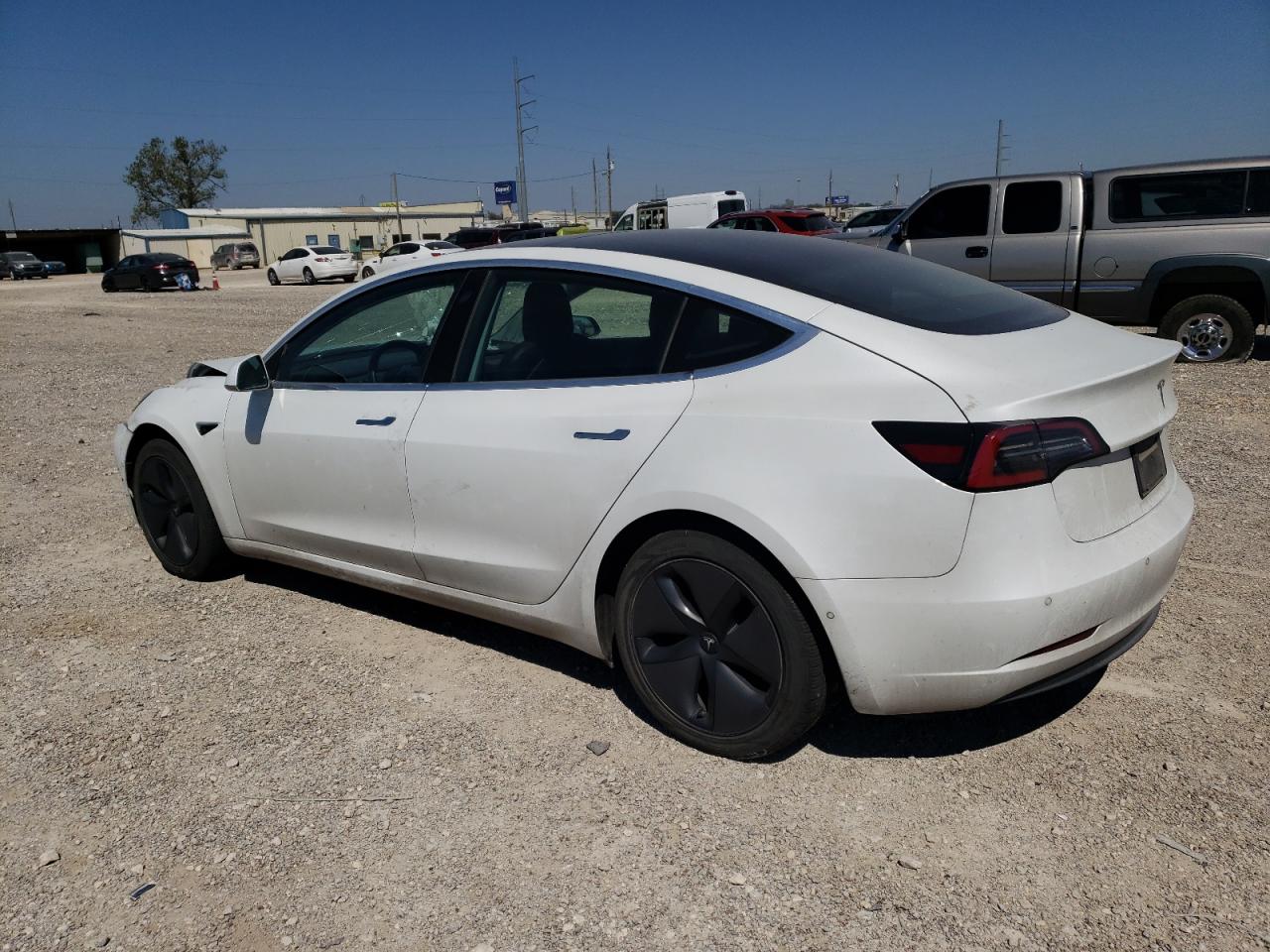 Lot #2994422040 2019 TESLA MODEL 3