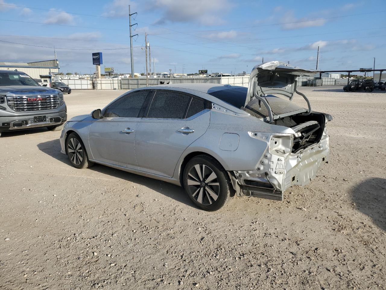 Lot #2938401695 2022 NISSAN ALTIMA SV