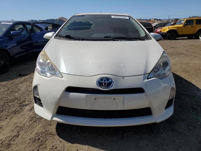 VIN JTDKDTB39E1070250 2014 Toyota Prius no.5