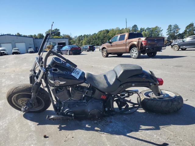 HARLEY-DAVIDSON FLSTFB 2010 black road/str gas 1HD1JN517AB016040 photo #4