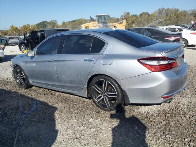 2017 HONDA ACCORD TOU - 1HGCR3F94HA026182