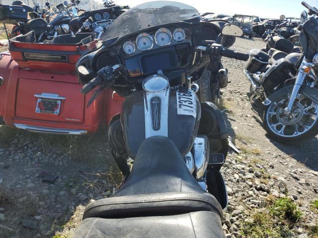 2019 HARLEY-DAVIDSON FLHX - 1HD1KBC15KB663519