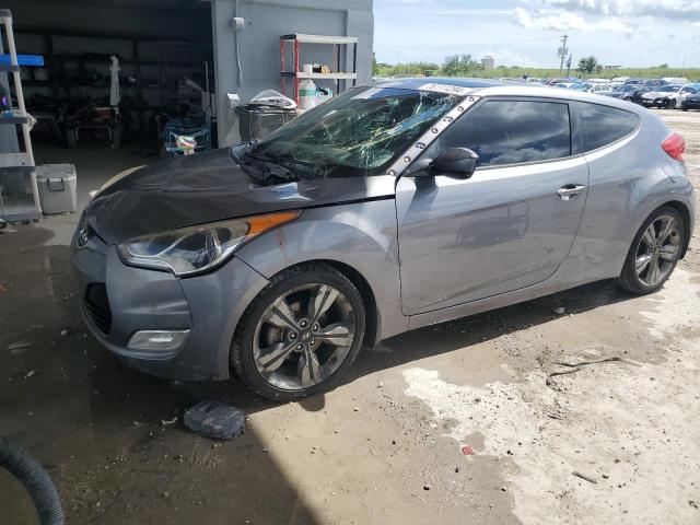 VIN KMHTC6AD5GU255170 2016 Hyundai Veloster no.1