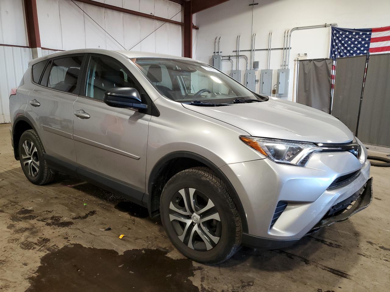 Lot #2994093337 2018 TOYOTA RAV4 LE