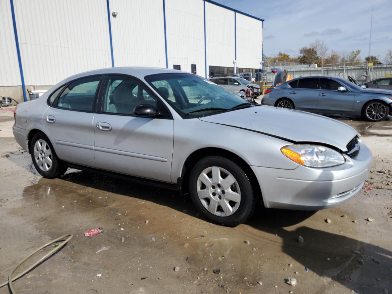 Lot #2940746434 2003 FORD TAURUS LX