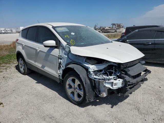 VIN 1FMCU0GX0GUB31044 2016 Ford Escape, SE no.4