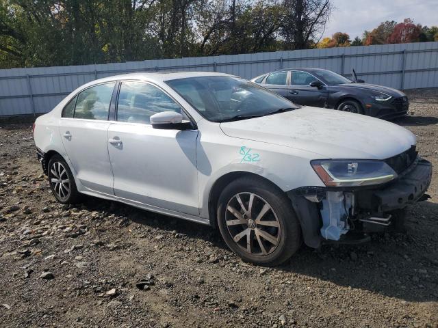 2017 VOLKSWAGEN JETTA SE - 3VWDB7AJ4HM373933