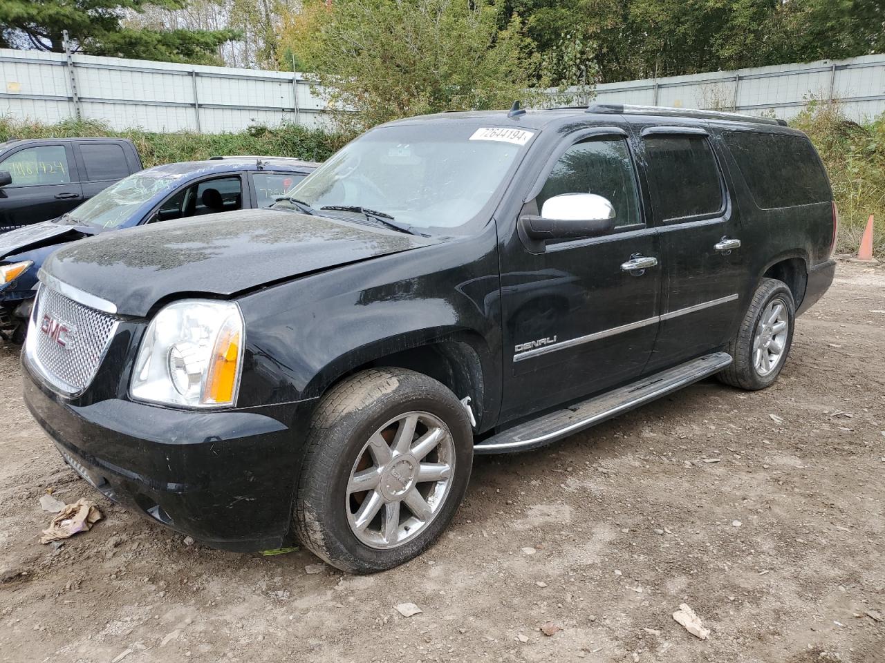 GMC Yukon XL 2011 Denali