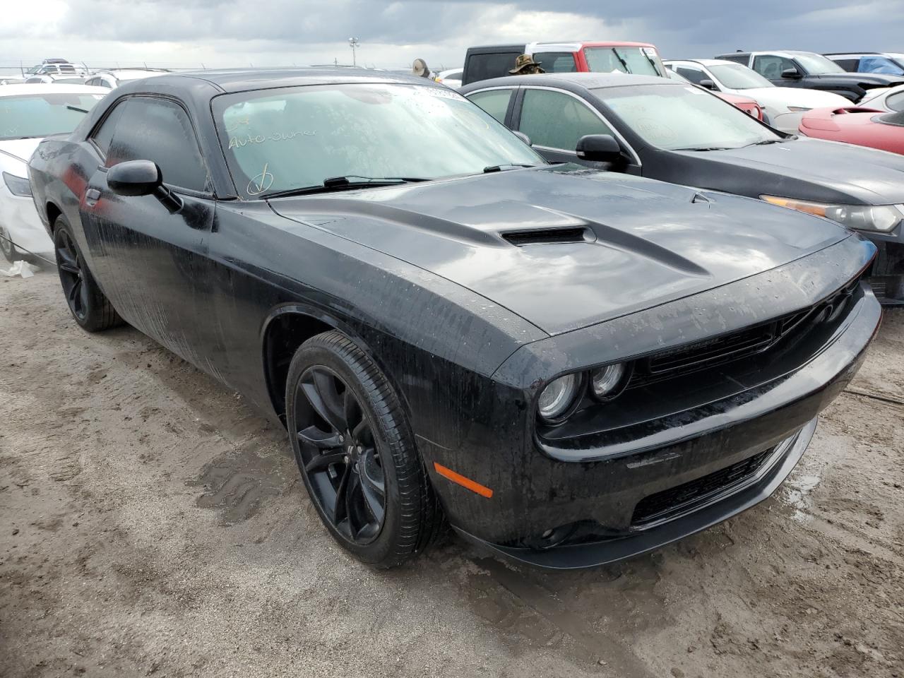 Lot #3030643092 2018 DODGE CHALLENGER