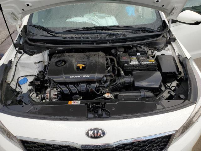 VIN 3KPFL4A7XHE130052 2017 KIA Forte, LX no.11