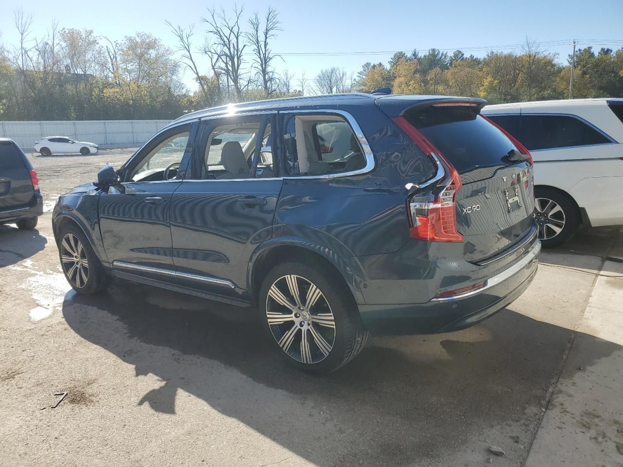 Lot #2924020173 2023 VOLVO XC90 ULTIM