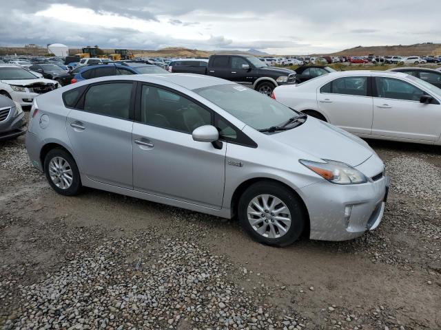 VIN JTDKN3DP4E3052854 2014 Toyota Prius no.4