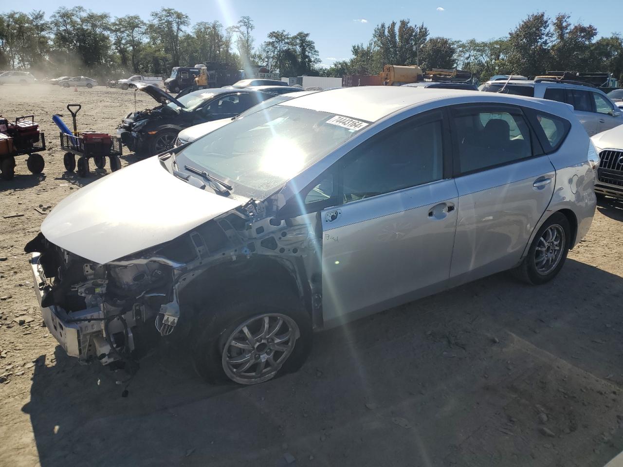 Toyota Prius V 2014 ZVW41L