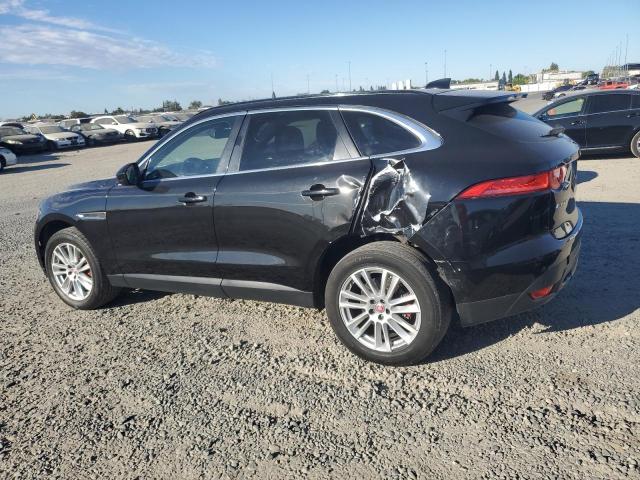 VIN SADCK2FN3JA286500 2018 Jaguar F-Pace, Prestige no.2