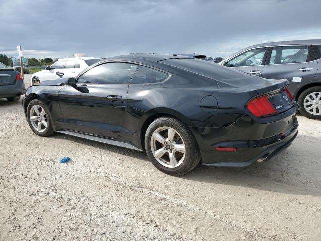 VIN 1FA6P8TH4K5111846 2019 Ford Mustang no.2